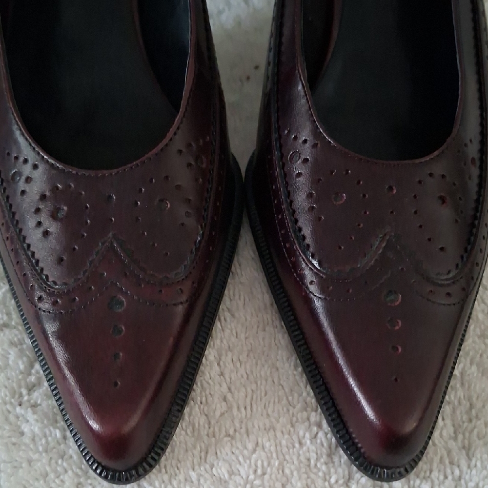 FRANCO SARTO Maroon Slingback Heels - Picture 4 of 10